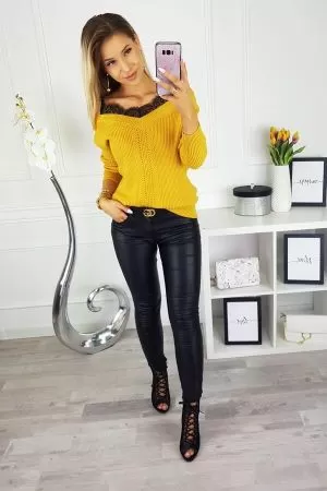 Плетена блуза с дантелено деколте и презрамки в жълто - код 1514
