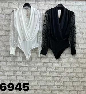 Елегантна блуза - боди с тюлени ръкави на точки в черно - 1015