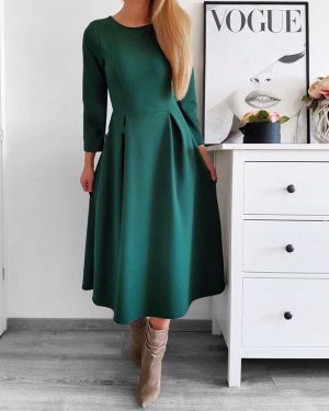 Дълга елегантна зелена рокля